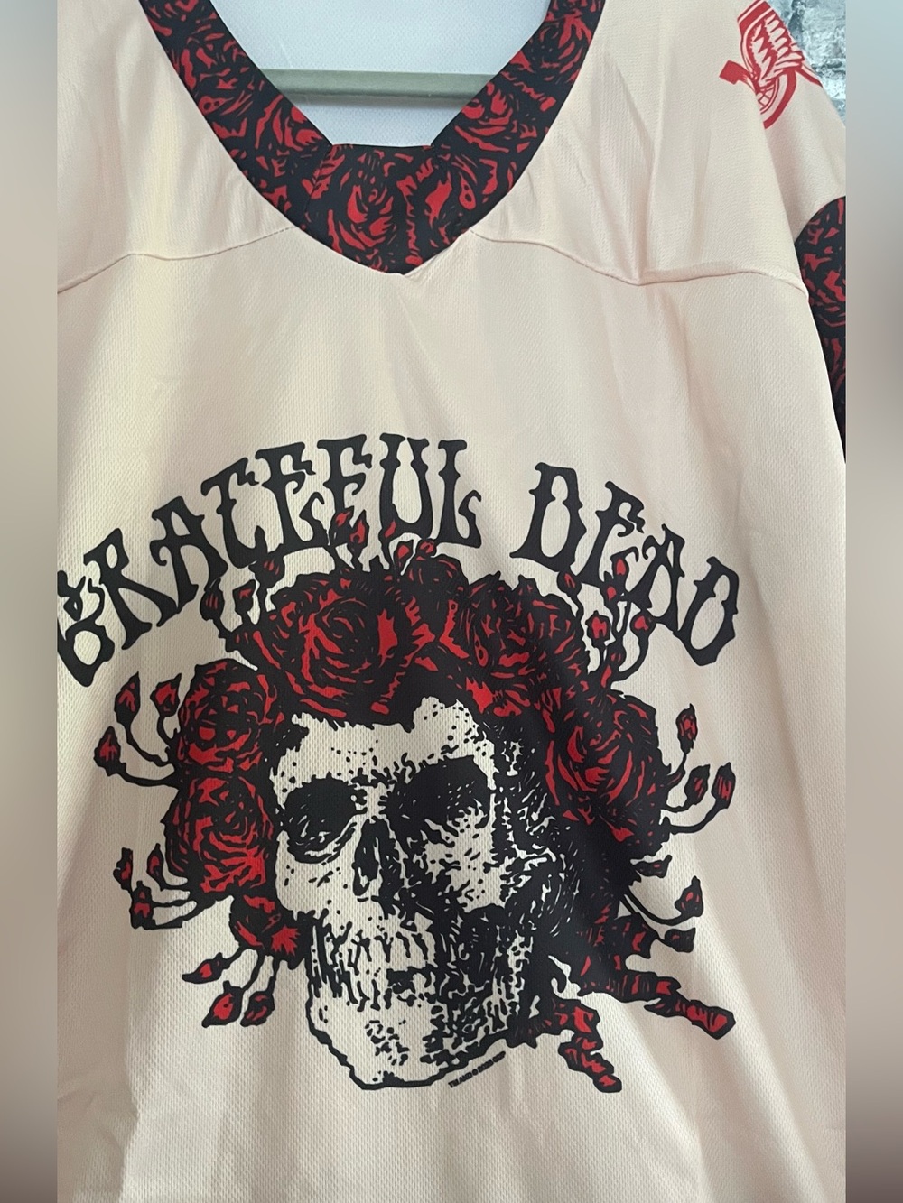 Grateful Dead Detroit Red Wings Black Skull & Roses Hockey Jersey NWT unisex - Picture 2 of 9